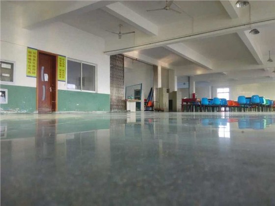 無色鋼化劑地坪 無色鋼化劑地坪